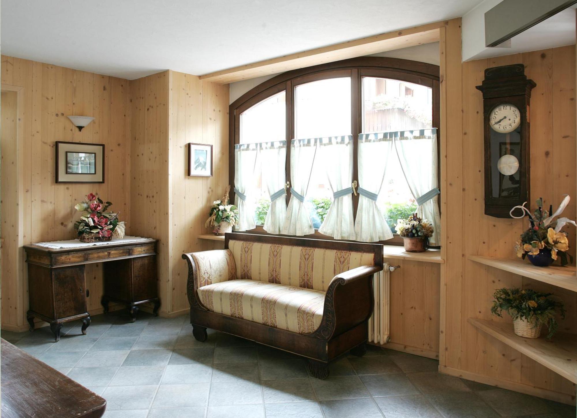 Hotel Compagnoni Santa Caterina di Valfurva Exterior foto